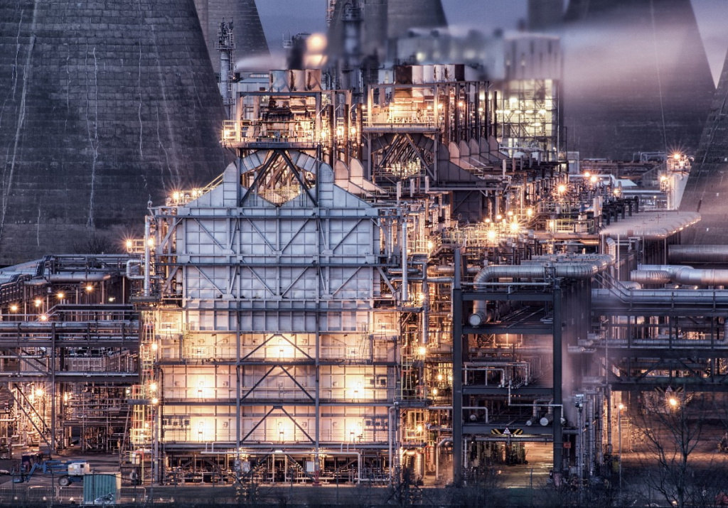 SI international company provides comprehensive services for the financing, construction and maintenance of industrial enterprises, guaranteeing the success of your business